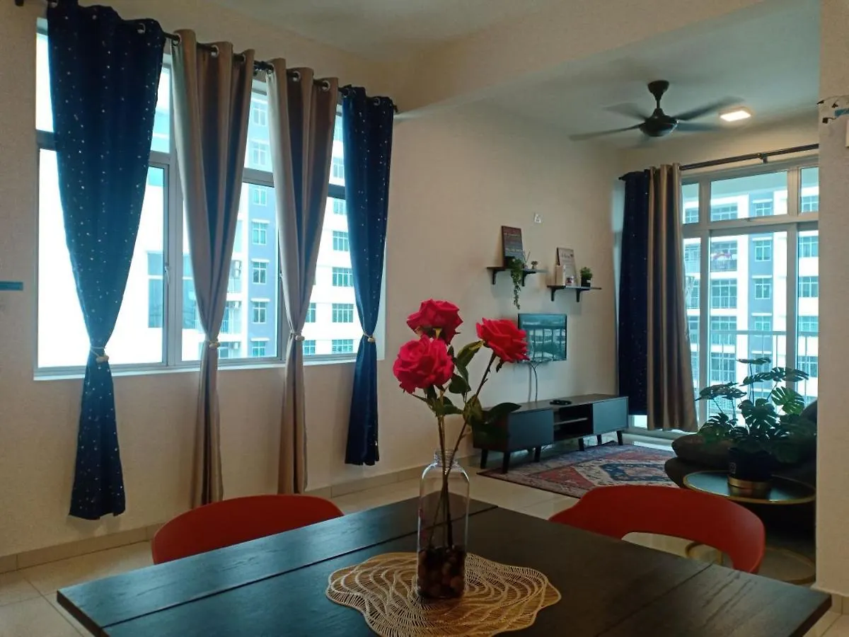 Pool View 3-Bedroom Cozy Apartment In Meru, Ipoh 0*,